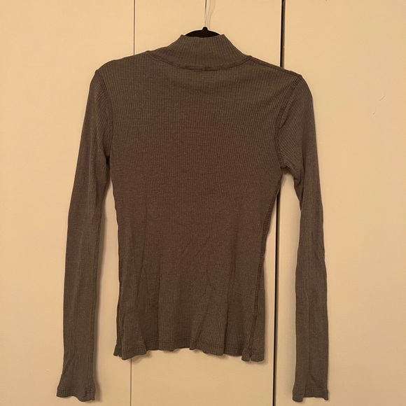 Grey James Perse cotton turtleneck - Picture 6 of 6